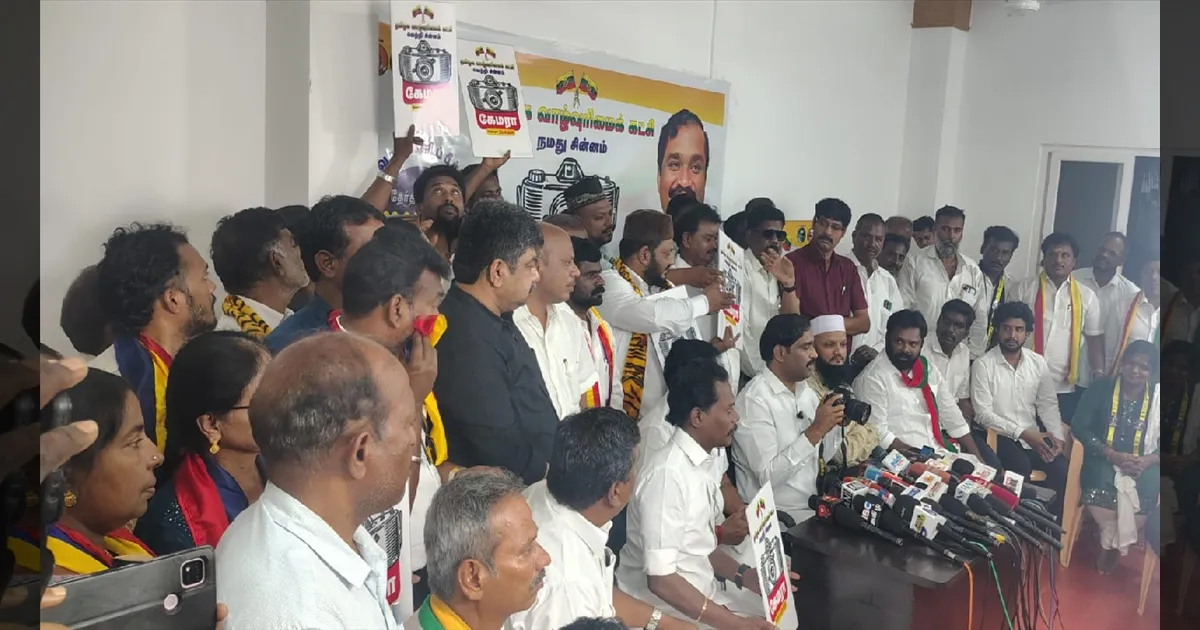 கேமரா சின்னத்தில் 234 தொகுதிகள்! திமுக-விற்கு போட்டியாக வேல்முருகன் அமைத்த புதிய மெகா கூட்டணி!