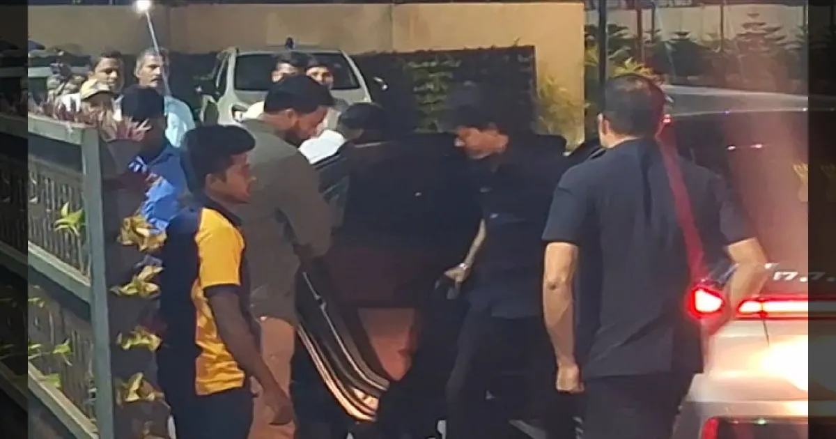 யாருமின்றி தனியாக மும்பை சென்ற விஜய்! ரகசிய திட்டமா? குடும்ப விழாவா? சென்னை விமான நிலையத்தில் பரபரப்பு!