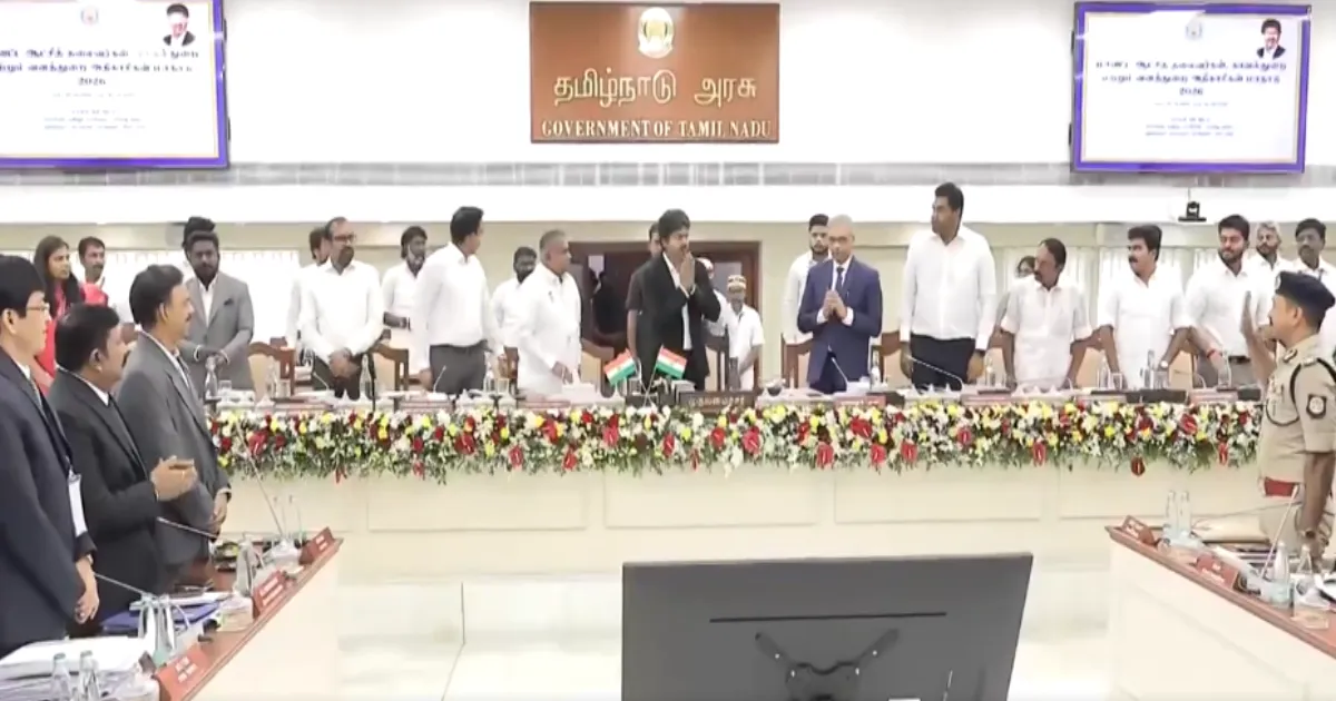 மாஸ்டர் பிளான் போட்ட விஜய்... டாப் அதிகாரிகள் முகத்திற்கு நேராக சி.எம். சொன்ன முக்கிய தகவல்...!