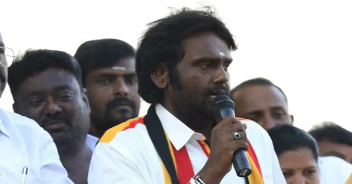 அரசியலில் நான் விஜய்-க்கே சீனியர்... அனல் பறக்க பேசிய விஜய பிரபாகரன்!!