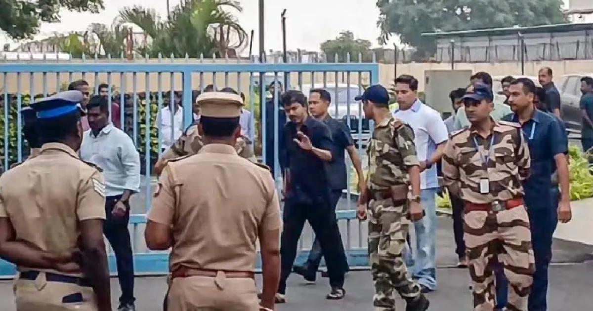 கரூர் வன்முறை வழக்கு! மார்ச் 15-ல் சிபிஐ முன் ஆஜராகிறார் தவெக தலைவர் விஜய்!