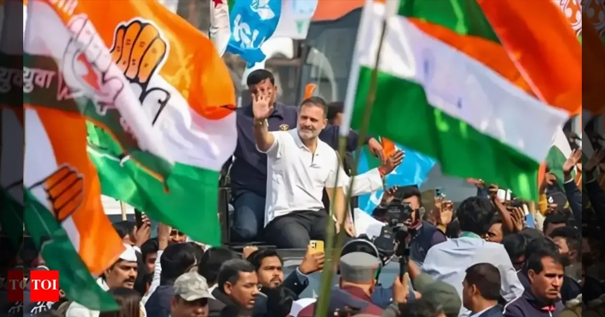 வாக்கு திருட்டுக்கு முற்றுப்புள்ளி!! ராகுல்காந்தி ஆவேசம்! பீகாரில் துவங்கியது வாக்குரிமை பேரணி!!