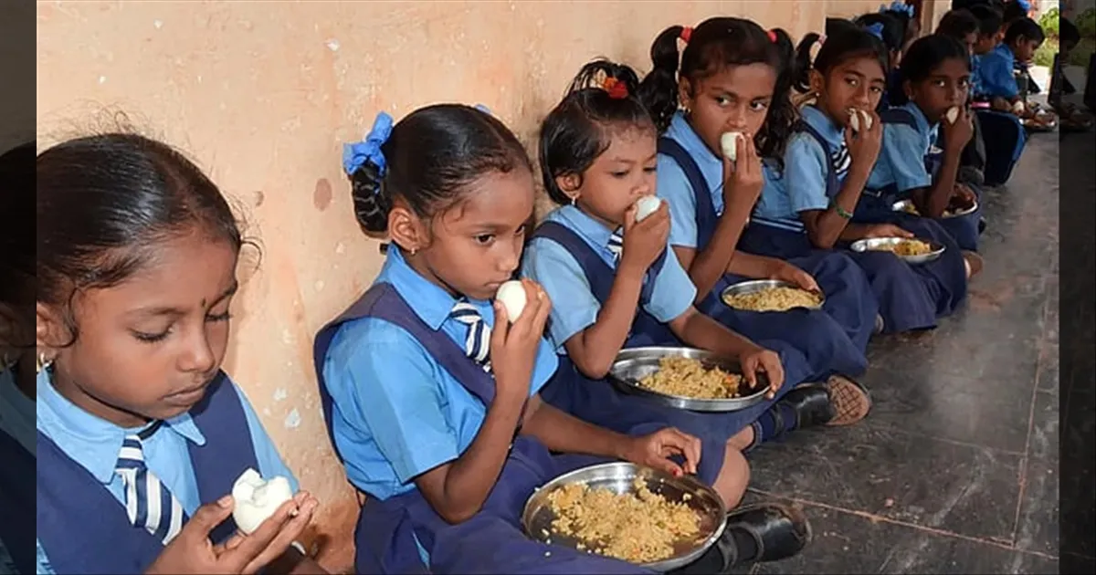 maharastra govt decided to stop providing egg for school children