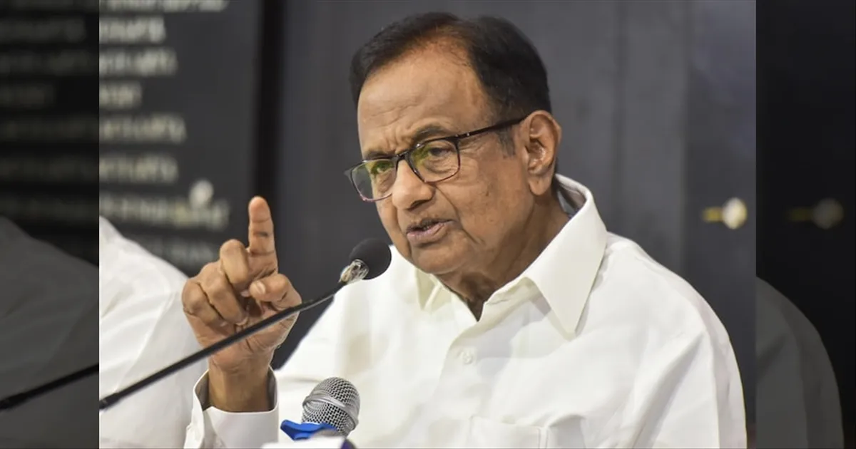 அமெரிக்காவில் இருந்து நாடு கடத்தப்படும் இந்தியர்கள்.. மத்திய அரசை நோக்கி கேள்வி எழுப்பும் ப.சிதம்பரம்!