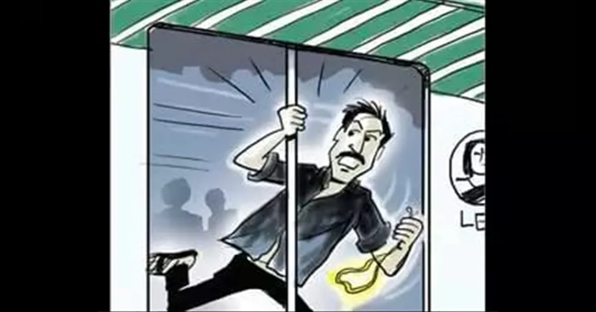 பயணியிடம் அத்துமீறிய போலீஸ்காரர்..  அதிரடி முடிவெடுத்த ரயில்வே போலீஸ்..