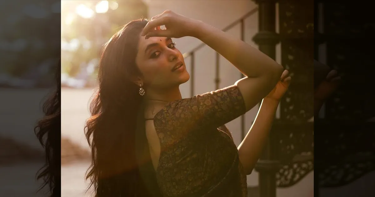 cinema-priyanka-mohan-cute-in-saree-tamilcinema