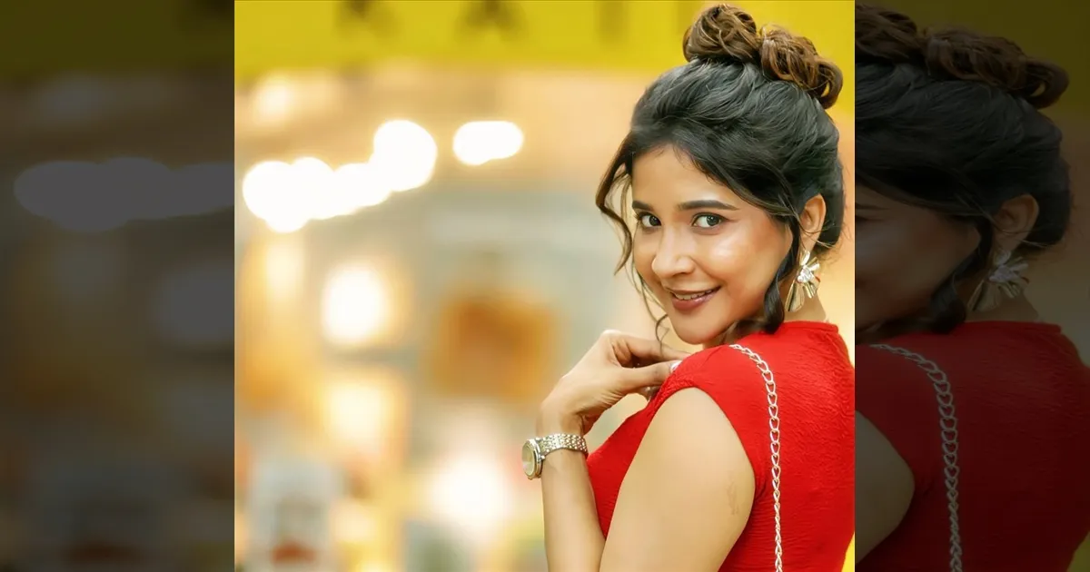 cinema-sakshi-latest-photos-in-red-frock-amilcinema