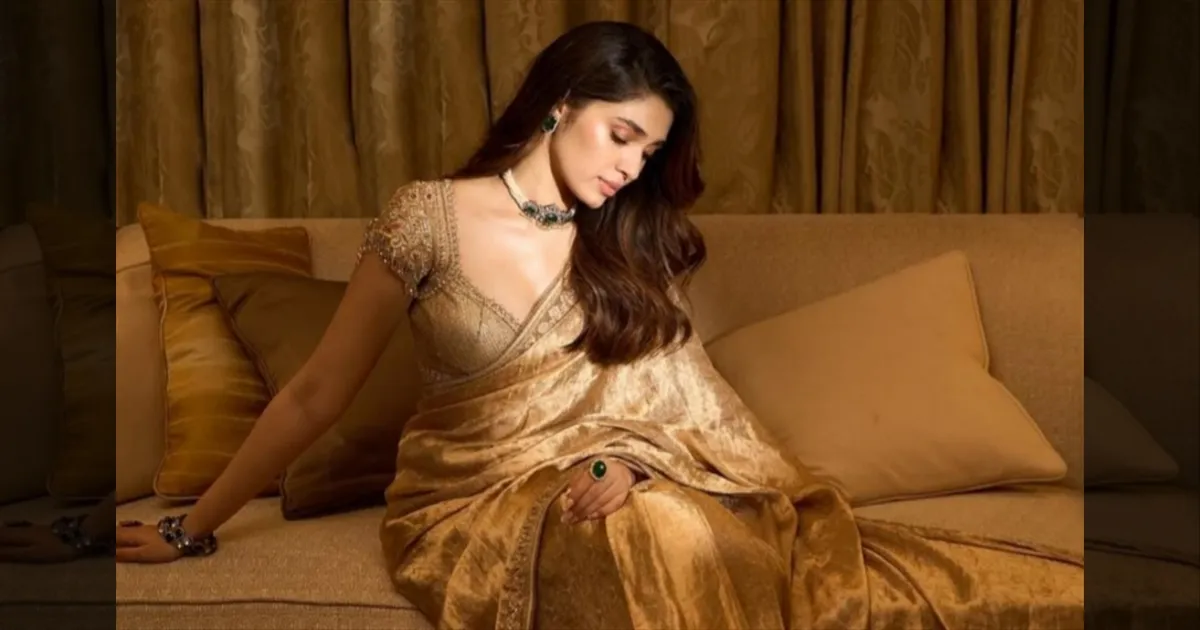 cinema-krithi-shetty-stunning-in-saree-tamilcinema