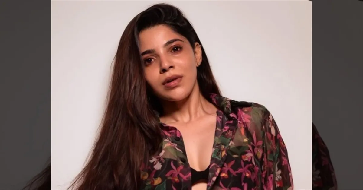 cinema-divyabharathi-glamour-photoshoot-tamilcinema