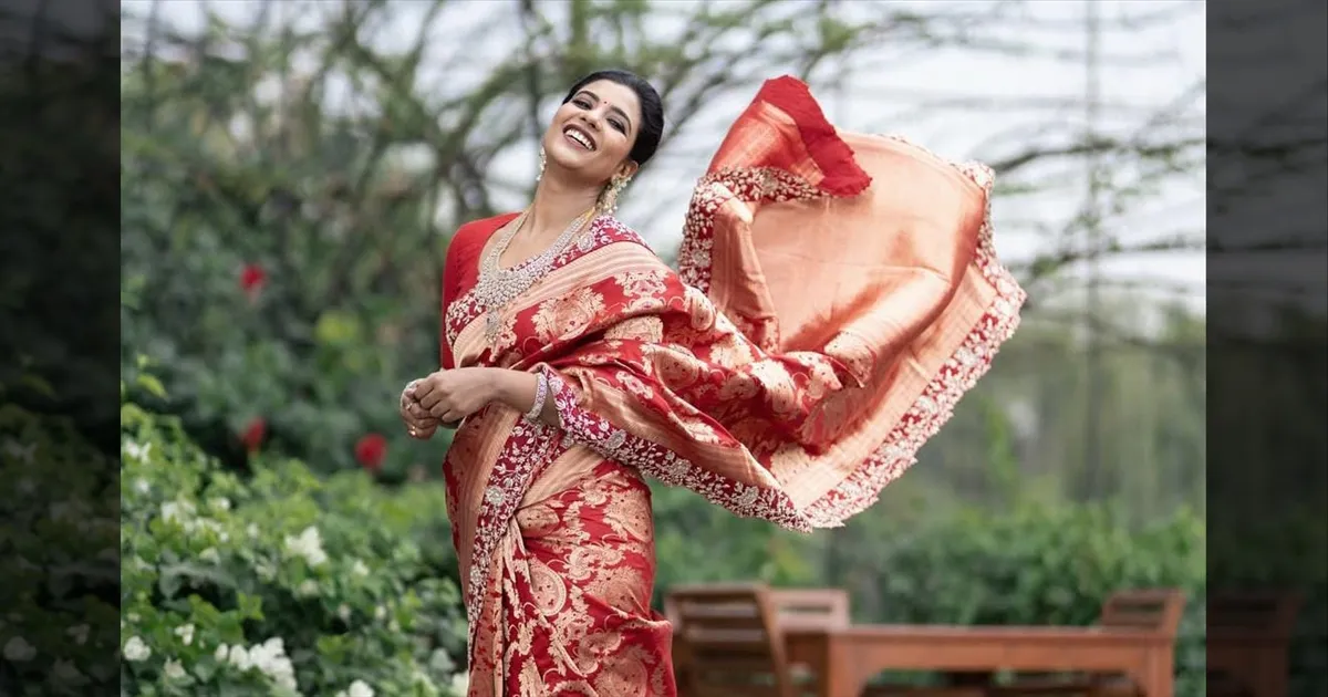 cinema-aishwarya-rajesh-homely-look-photoshoot-tamilcinema