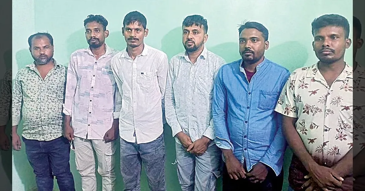 திருப்பூரில் பயங்கரவாதிகள் வேட்டை: வங்கதேசத்தை சேர்ந்த 6 பேர் நள்ளிரவில் அதிரடி!